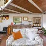 Divinae Cintoia فندق غريفي ان شنتي